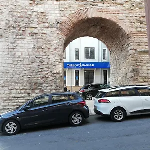 Hotel No 1 House By Valence