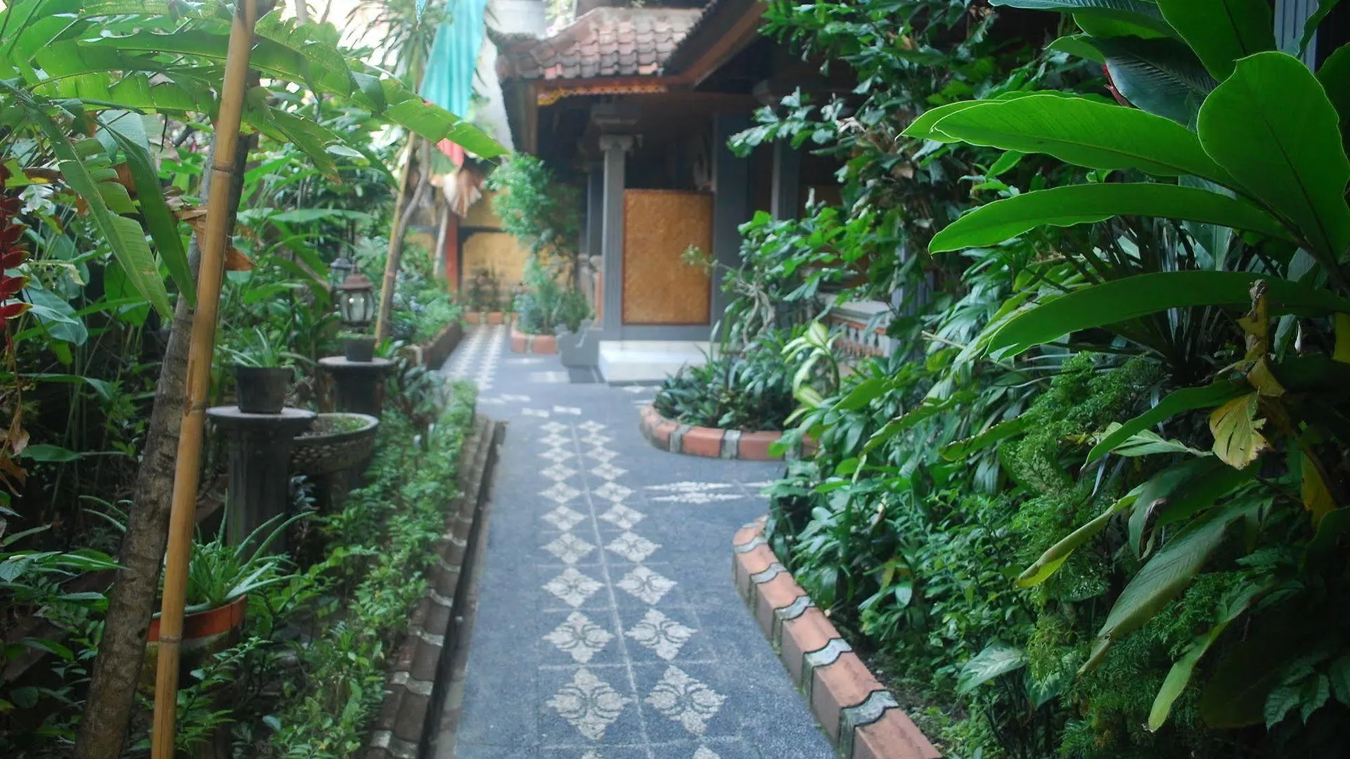 Hotel Sorga Cottages Kuta   Kuta (Bali)